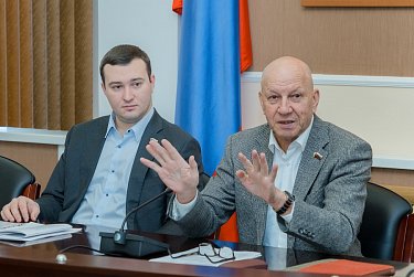 Молодежный парламент готовится к первому заседанию